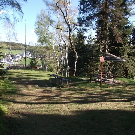 Erzgebirge - - Mit Schoenem Ausblick, Ruhige, Lage *