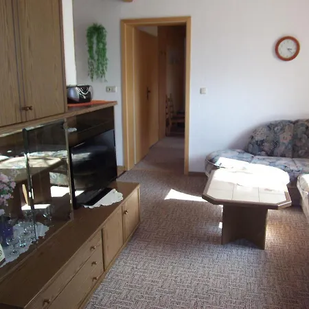 Erzgebirge - - Mit Schoenem Ausblick, Ruhige, Lage