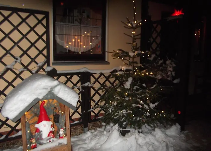 Apartment Erzgebirge - - Mit Schönem Ausblick, Ruhige, Lage