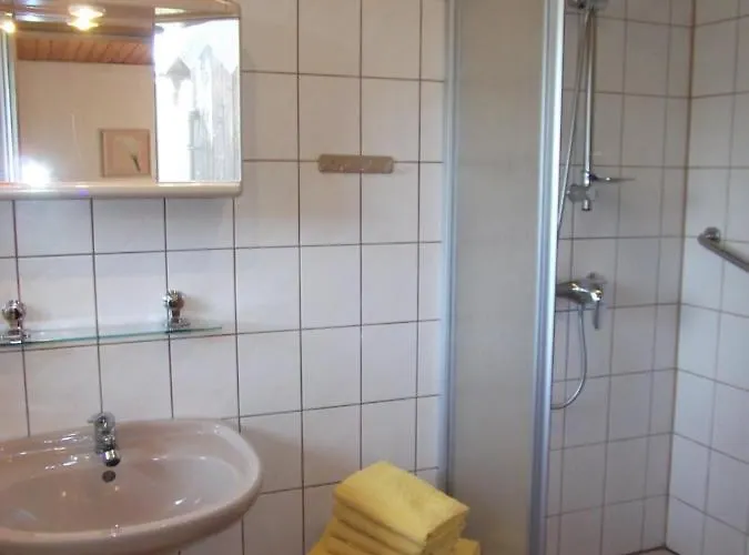 Erzgebirge - - Mit Schönem Ausblick, Ruhige, Lage *